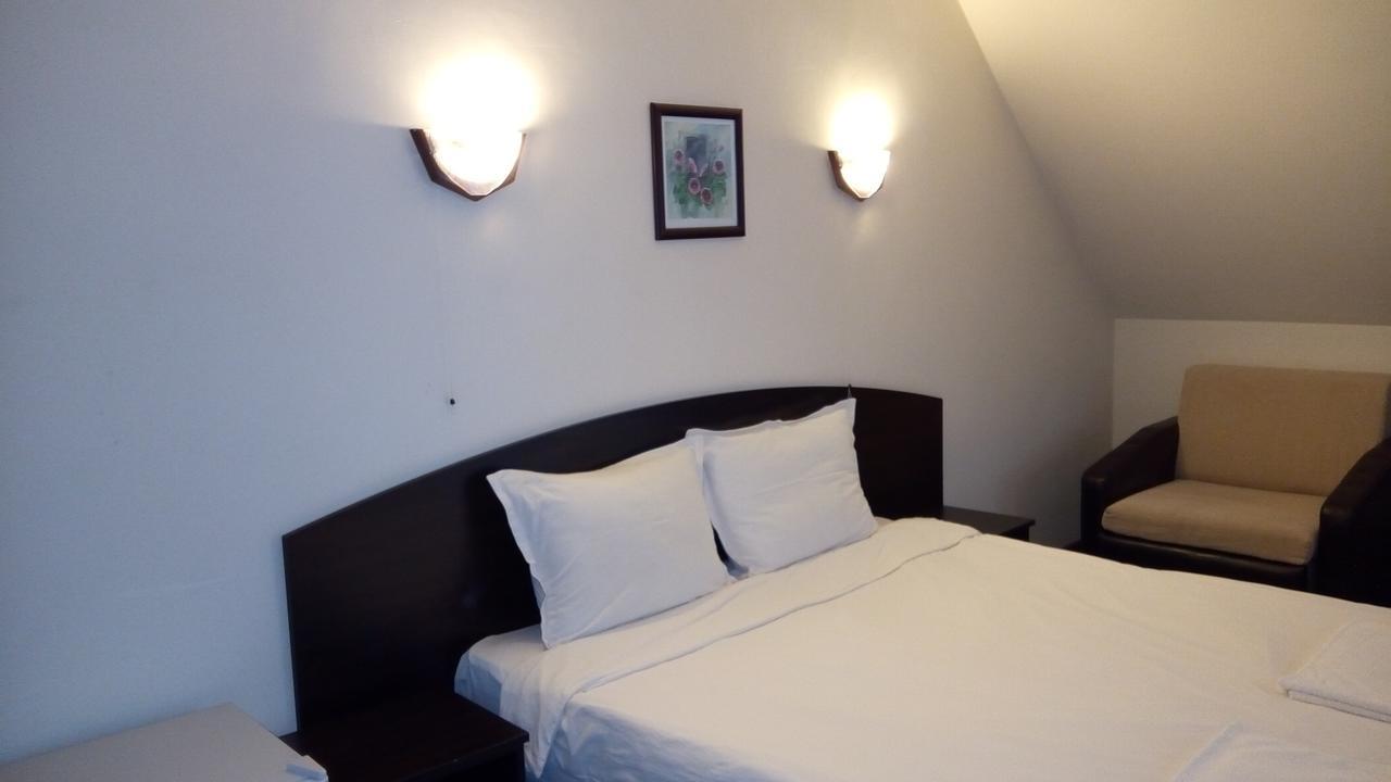 Hotel Enchevi Kirkovo  Eksteriør bilde