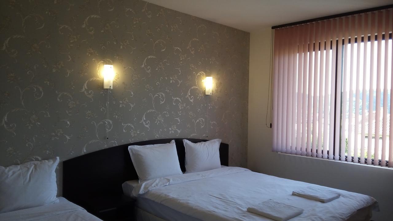 Hotel Enchevi Kirkovo  Eksteriør bilde