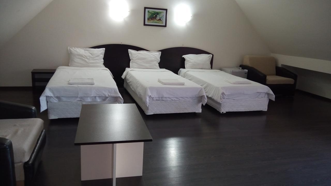Hotel Enchevi Kirkovo  Eksteriør bilde